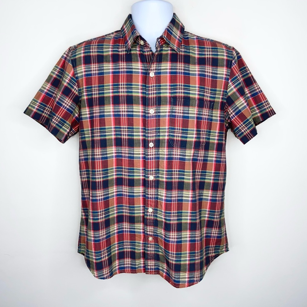 [Gap] Men’s Short Sleeved Button Down Plaid Shirt